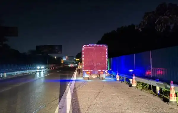 高速最低限速标准_高速公路低速行驶违法_高速限速